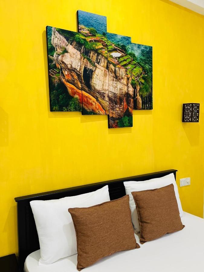 Funwhales Rest House Negombo Luaran gambar